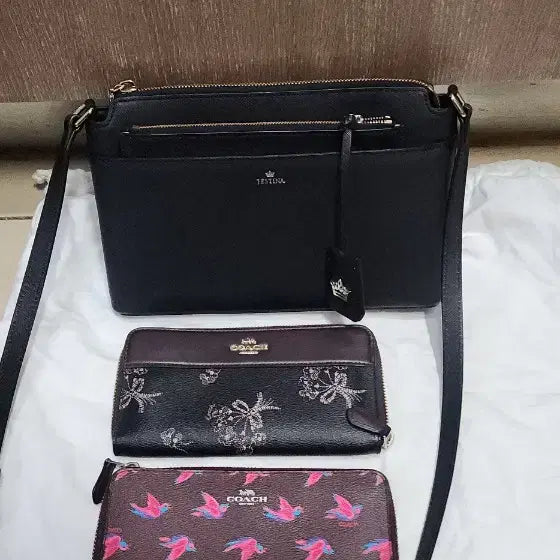 [BUNJANG] J.ESTINA Crossbody Bag with Mini Bag / 제이에스티나 사피아노 크로스백 미니백포함