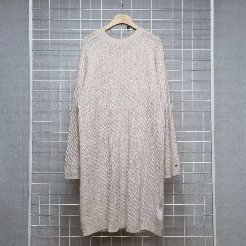[BUNJANG] Tommy Hilfiger Wool Knit Dress / 타미힐피거 울100%  니트원피스
