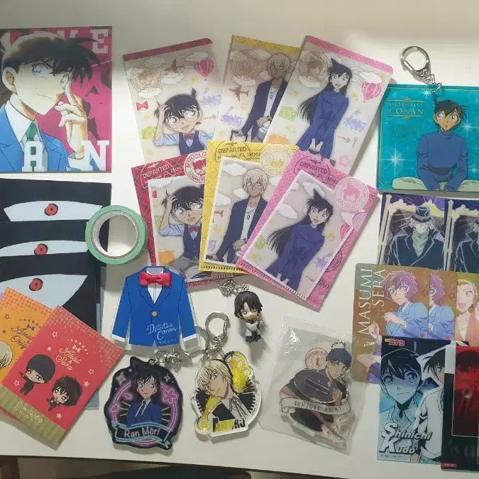 [BUNJANG] Detective Conan Assorted Goods Bundle / 명탐정코난 굿즈(아크릴, 화일, 카드, 키링 등) 일괄