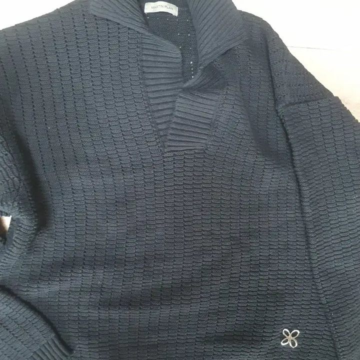 [BUNJANG] Martin Plan Loose Knit Sweater Black / 마틴플랜 루즈 니트 블랙