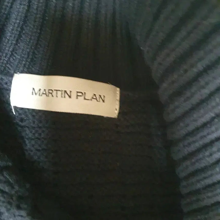 [BUNJANG] Martin Plan Loose Knit Sweater Black / 마틴플랜 루즈 니트 블랙