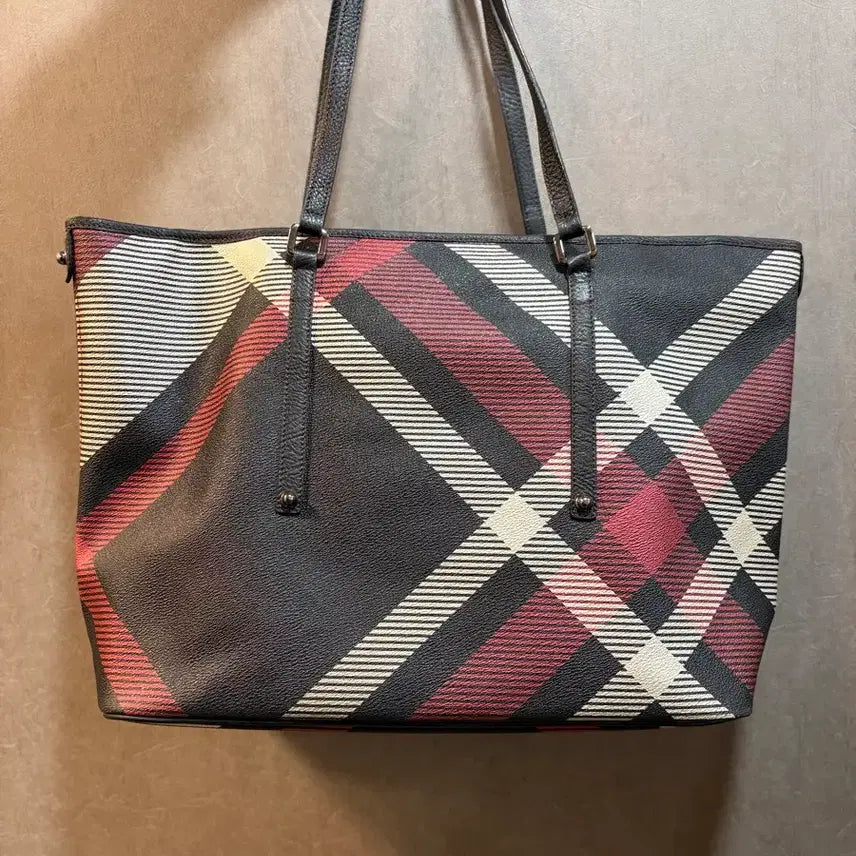 [SOLD OUT] 닥스 체크무늬 토트백 가방 빅백
