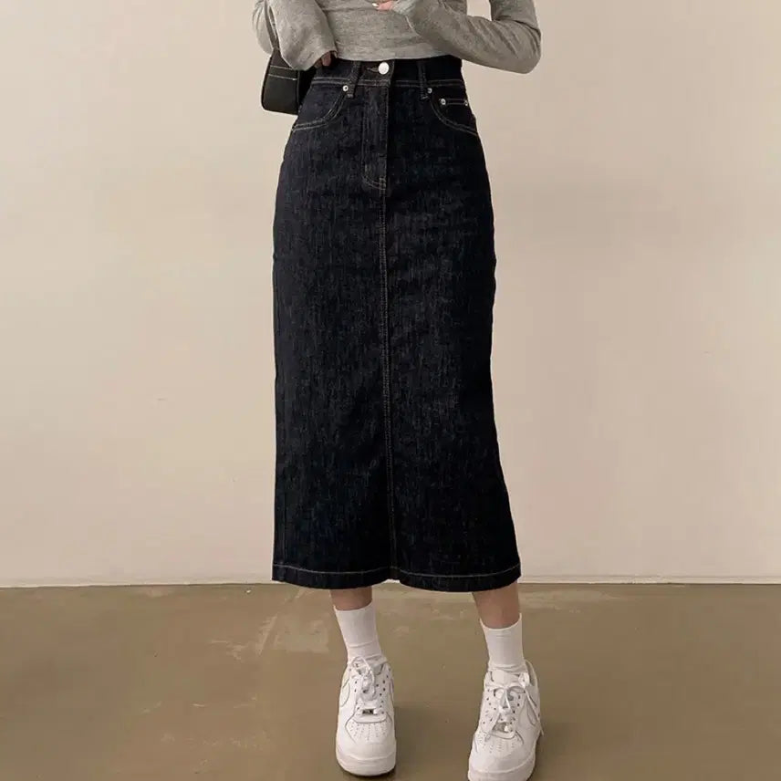 [BUNJANG] High-Waist Black Denim Long Skirt (S) / 하이웨스트 생지 흑청 뒷트임 롱스커트 s