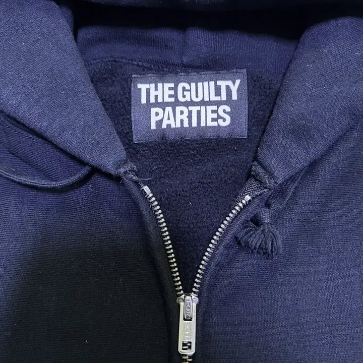 [BUNJANG] The Guilty Party Black Hoodie Zip-up / 더 길티 파티 블랙 후드집업