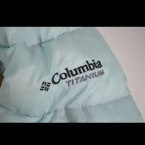 [BUNJANG] Columbia Lightweight Down Padded Jacket (Women&