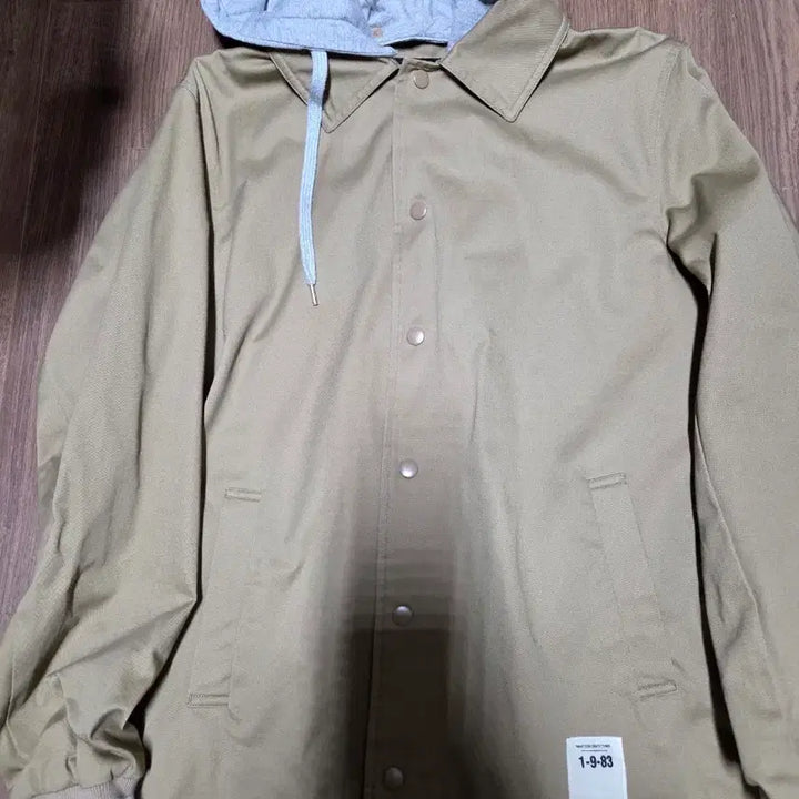 [BUNJANG] TBJ Beige Detachable Hooded Jacket / TBJ 베이지 자켓 후드