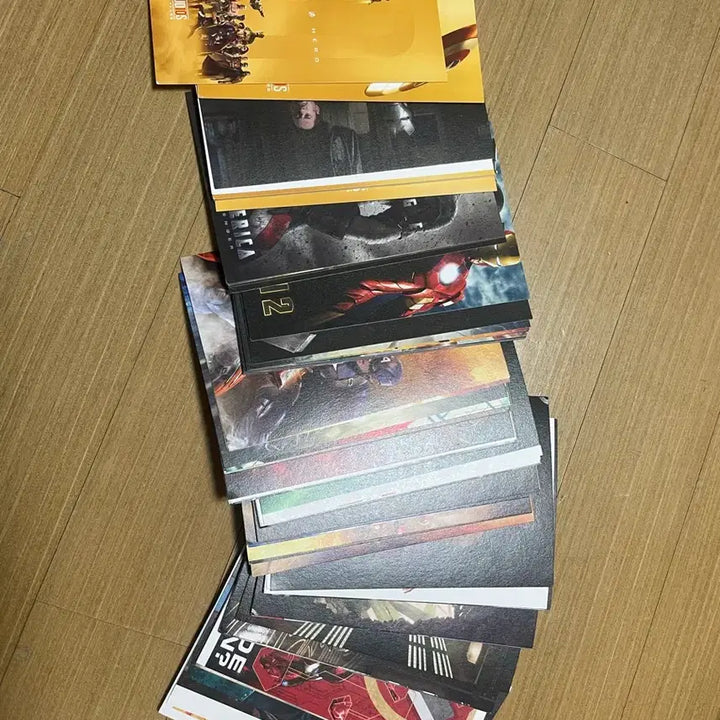 [BUNJANG] Marvel Studios 10th Anniversary Postcard Collection / 마블 스튜디오 10주년 엽서 컬렉션