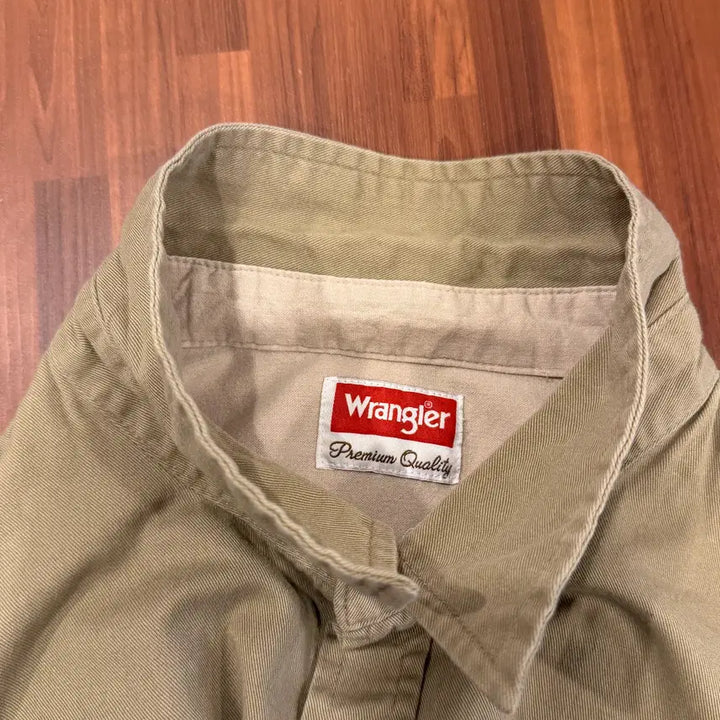[BUNJANG] Wrangler Two-Pocket Work Shirt / Wrangler 랭글러 투포켓 워크 셔츠