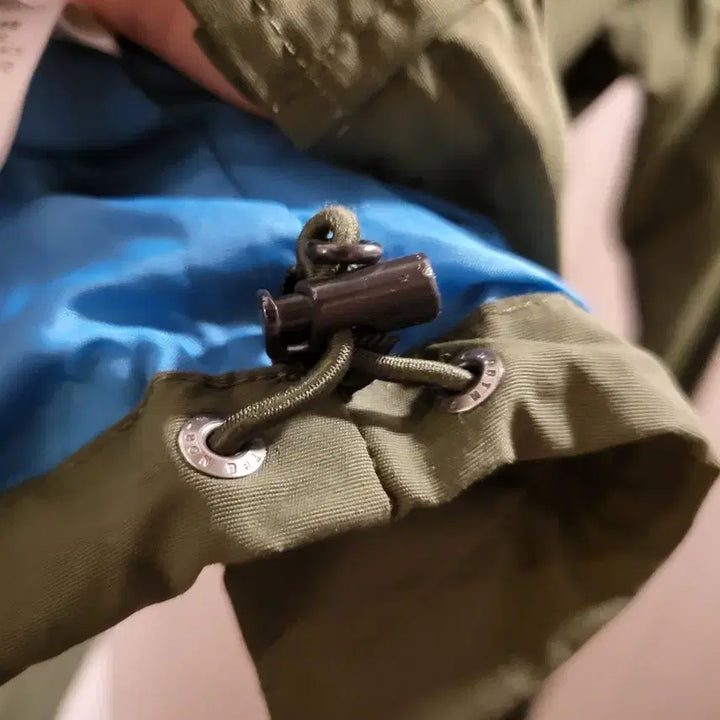 [BUNJANG] The North Face Windbreaker Jacket (Size 100) / [100]노스페이스 바람막이