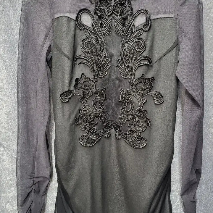 [BUNJANG] Doho Black Lace See-through Blouse / Doho 블랙 레이스 시스루 블라우스