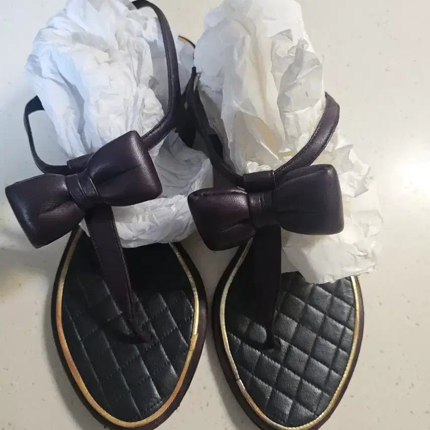 [BUNJANG] Chanel Quilted Ribbon Sandals / 36 샤넬 퀄팅 리본 샌들