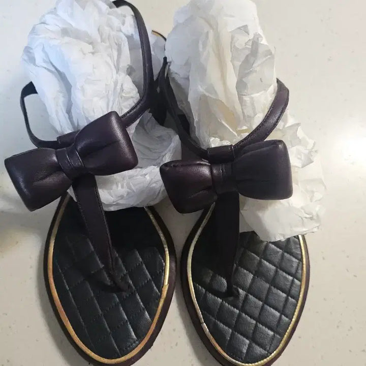 [BUNJANG] Chanel Quilted Ribbon Sandals / 36 샤넬 퀄팅 리본 샌들