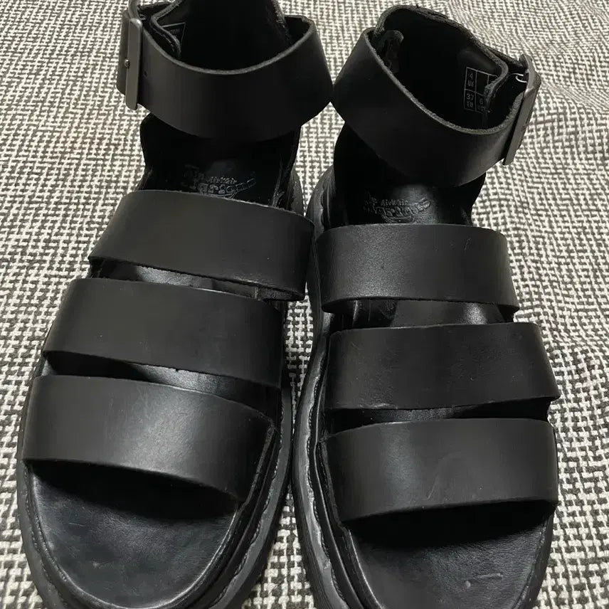 [BUNJANG] Dr. Martens Clarissa Sandals UK4 Black / [닥터마틴 클라리사 샌들 UK4 / 블랙]
