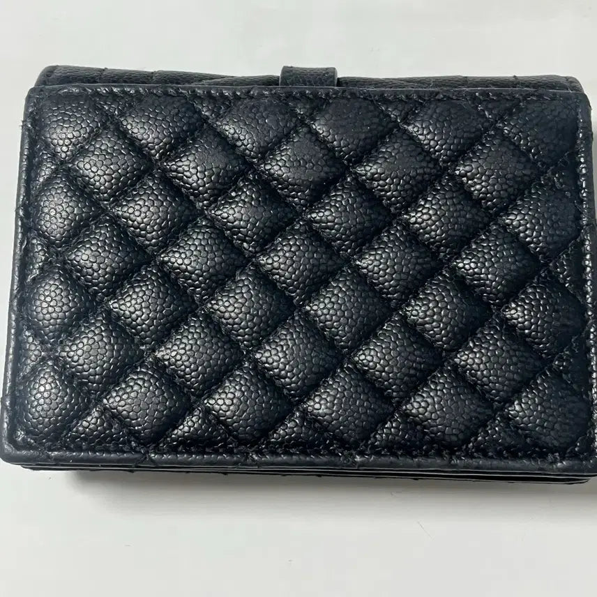 [BUNJANG] Yves Saint Laurent Matelassé Monogram Card Wallet / 정품 명품 입생로랑 믹스 마틀라세 모노그램 플랩 카드지갑 반지갑