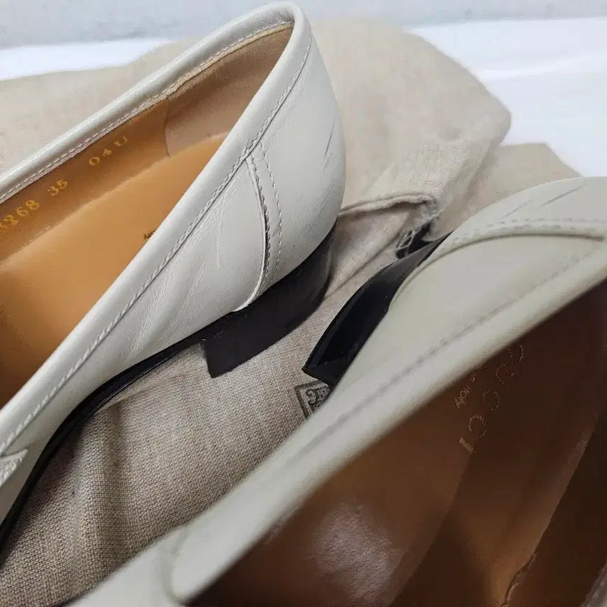 [BUNJANG] Gucci White Loafers Women&