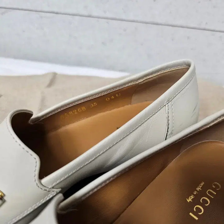 [BUNJANG] Gucci White Loafers Women&