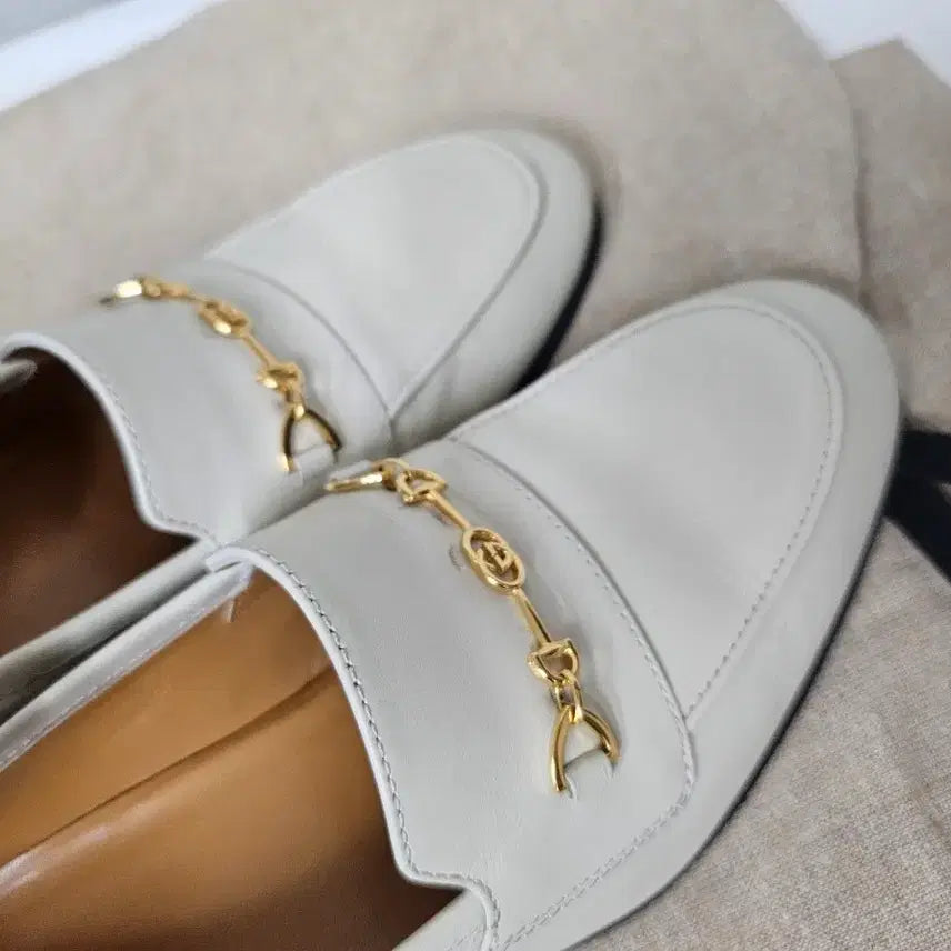 [BUNJANG] Gucci White Loafers Women&