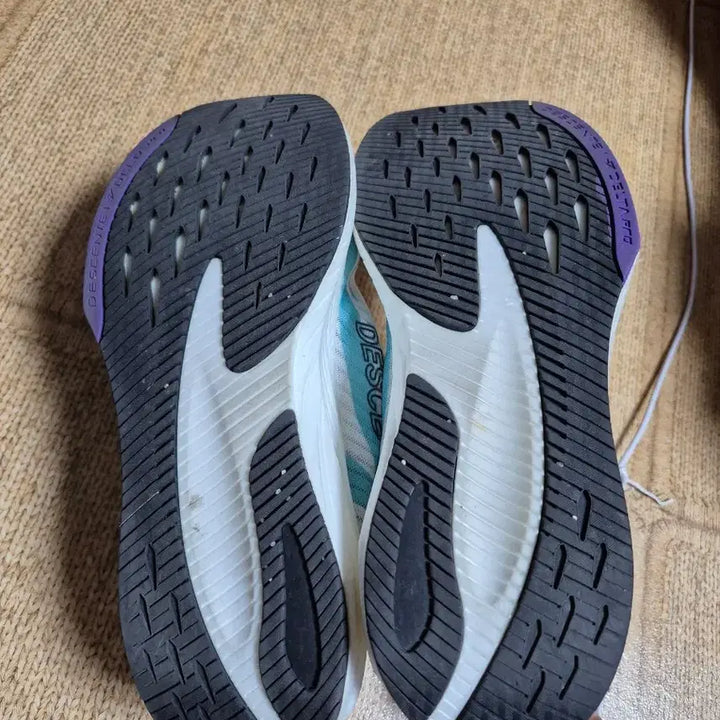 [BUNJANG] Descente Delta Pro7 Running Shoes 265 / 데상트델타 Delta Pro7 런닝화 265