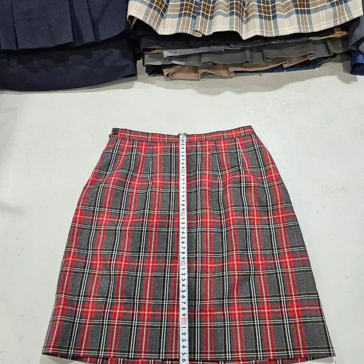 [BUNJANG] Used School Uniform Skirt Size 68 / 중고 교복치마 사이즈 68