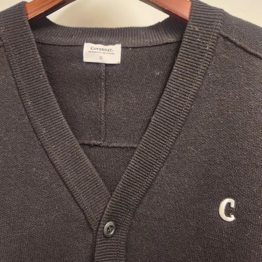 [SOLD OUT] 커버낫 C로고 가디건 L