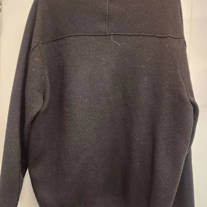 [SOLD OUT] 커버낫 C로고 가디건 L