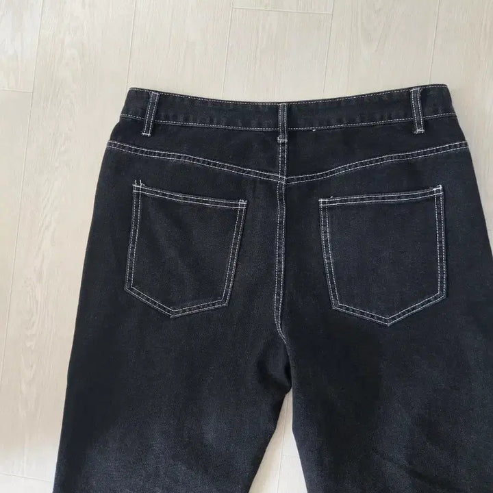 [SOLD OUT] 블랙 와이드 스티치 데님 팬츠 L