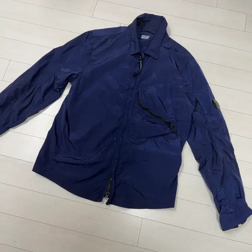 [SOLD OUT] cp컴퍼니 크롬 셔츠 자켓  L 사이즈