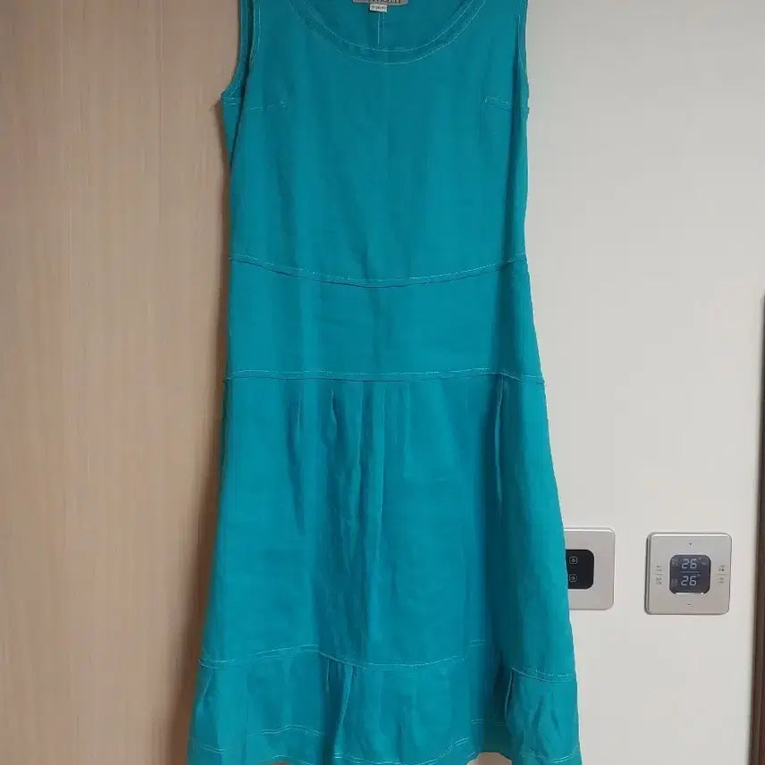 [BUNJANG] GAOTTICELLI Sleeveless Emerald Dress / GAOTTICELLI 민소매 원피스 에메랄드 55