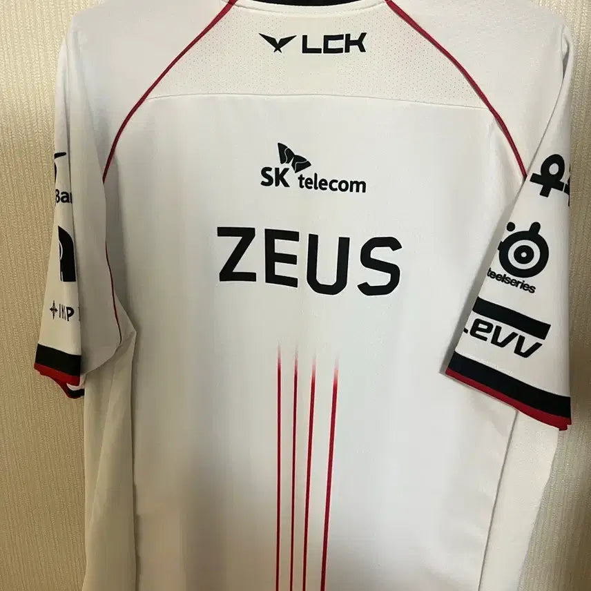 [BUNJANG] T1 Zeus 2024 Worlds Jersey Uniform / L사이즈 2024 제우스 월즈 t1 티원 저지 유니폼