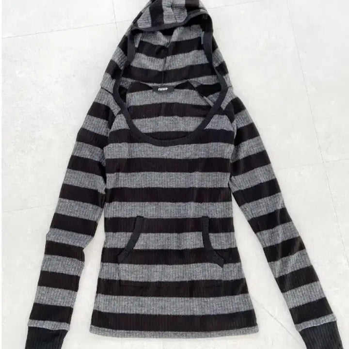 [BUNJANG] IsIs [nnn] Block Long Hoodie BK / 이즈이즈 [nnn] block long hoodie bk