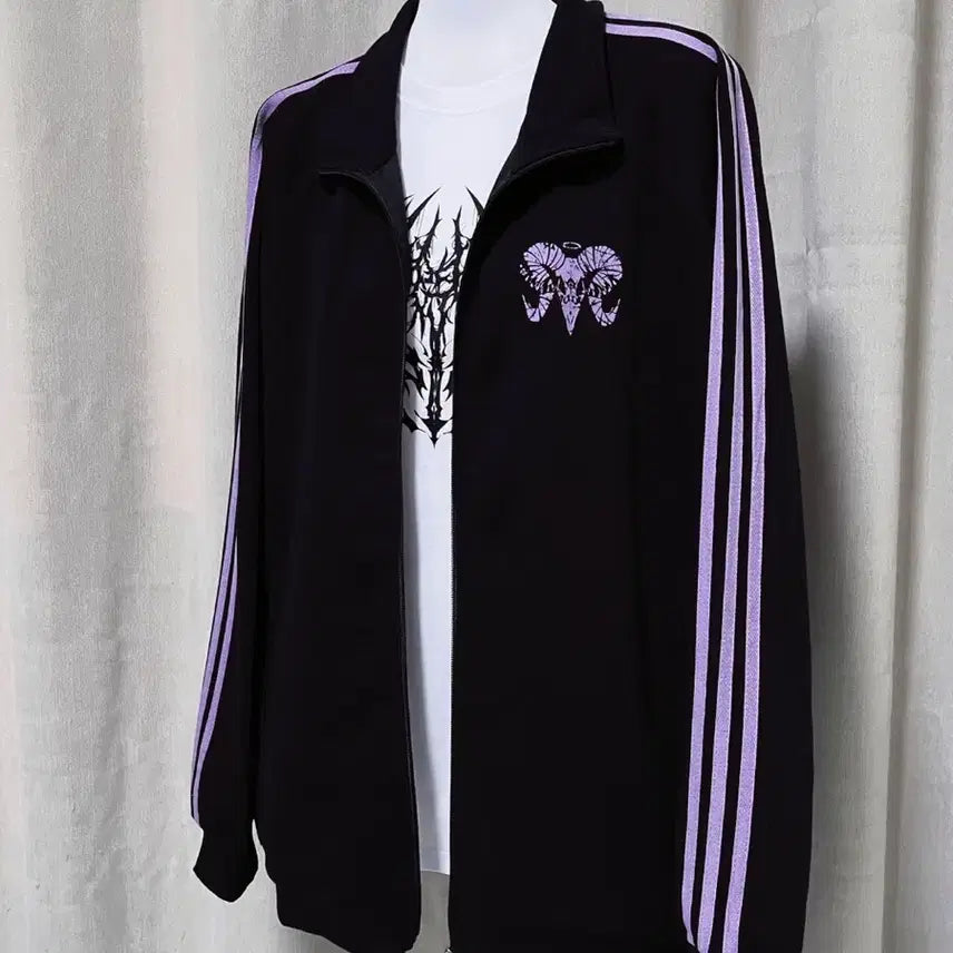 [BUNJANG] Subculture Gothic Sheep Print Track Jacket / 지뢰계 서브컬처 고딕  양머리 프린트 사이드 라인 트랙 재킷(2컬러)