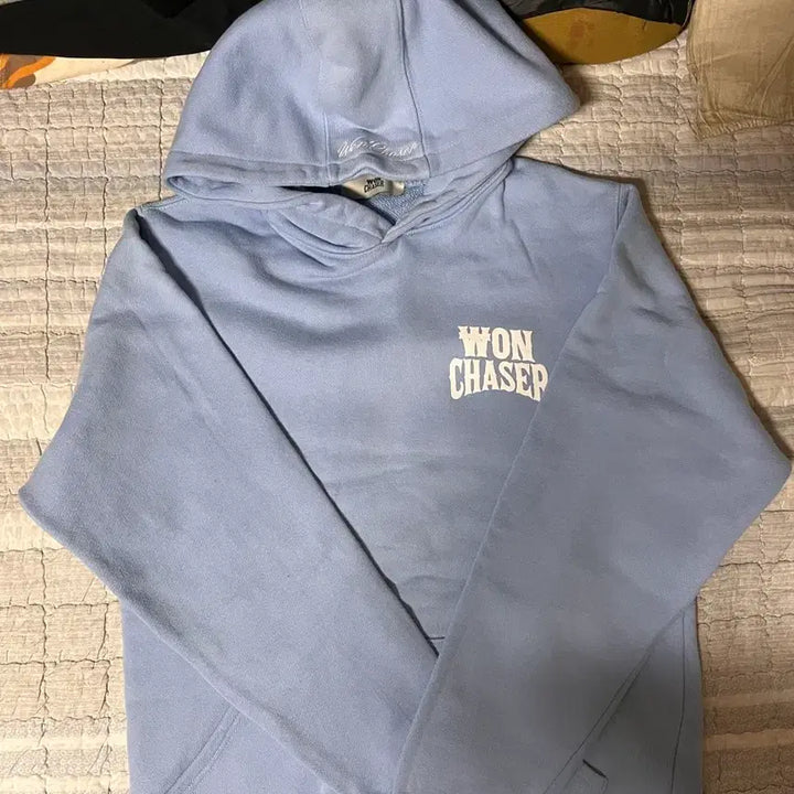 [BUNJANG] OneChaser Hoodie Size 2 / 원체이서 후드티 2사이즈
