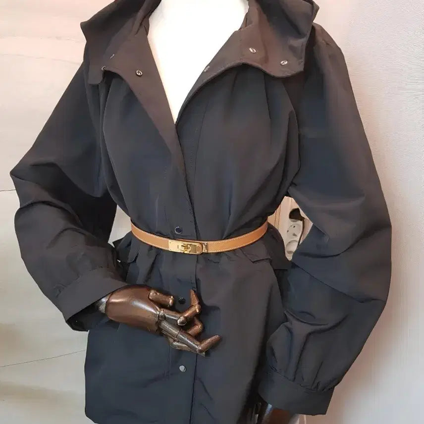 [BUNJANG] The Soo Lee Shirred High-Neck Hooded Jumper Jacket / 지금 입기 딱 좋은 셔링 하이넥 후드 점퍼자켓 새상품