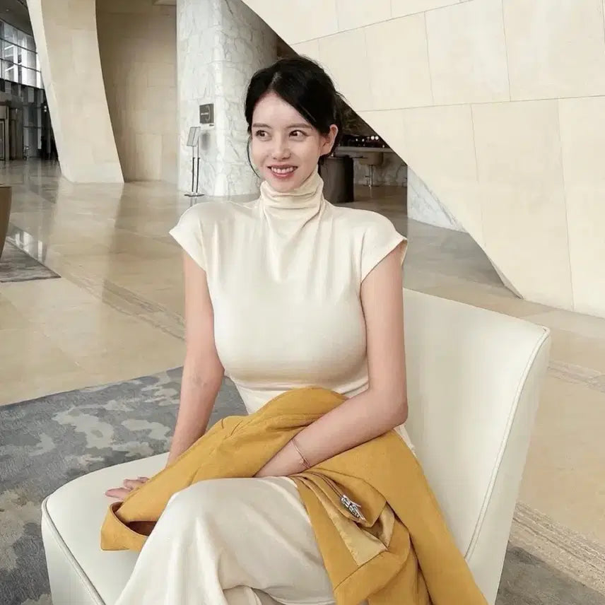 [BUNJANG] Deumaneong Tencel High Neck Cap Sleeve Dress / 더마농 텐셀 하이넥 캡소매 원피스