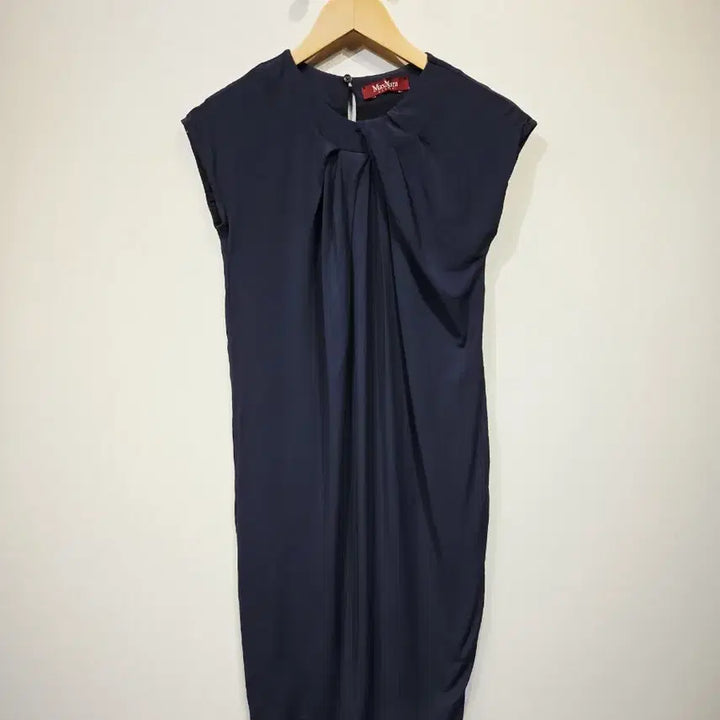 [BUNJANG] Max Mara Studio Drape Sleeveless Dress / 막스마라 스튜디오 드레이프 슬리브리스 원피스