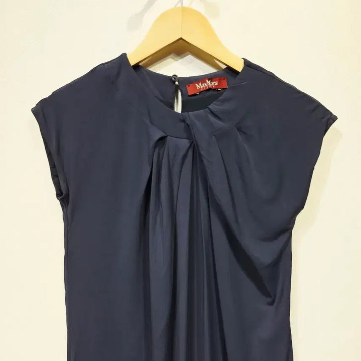 [BUNJANG] Max Mara Studio Drape Sleeveless Dress / 막스마라 스튜디오 드레이프 슬리브리스 원피스