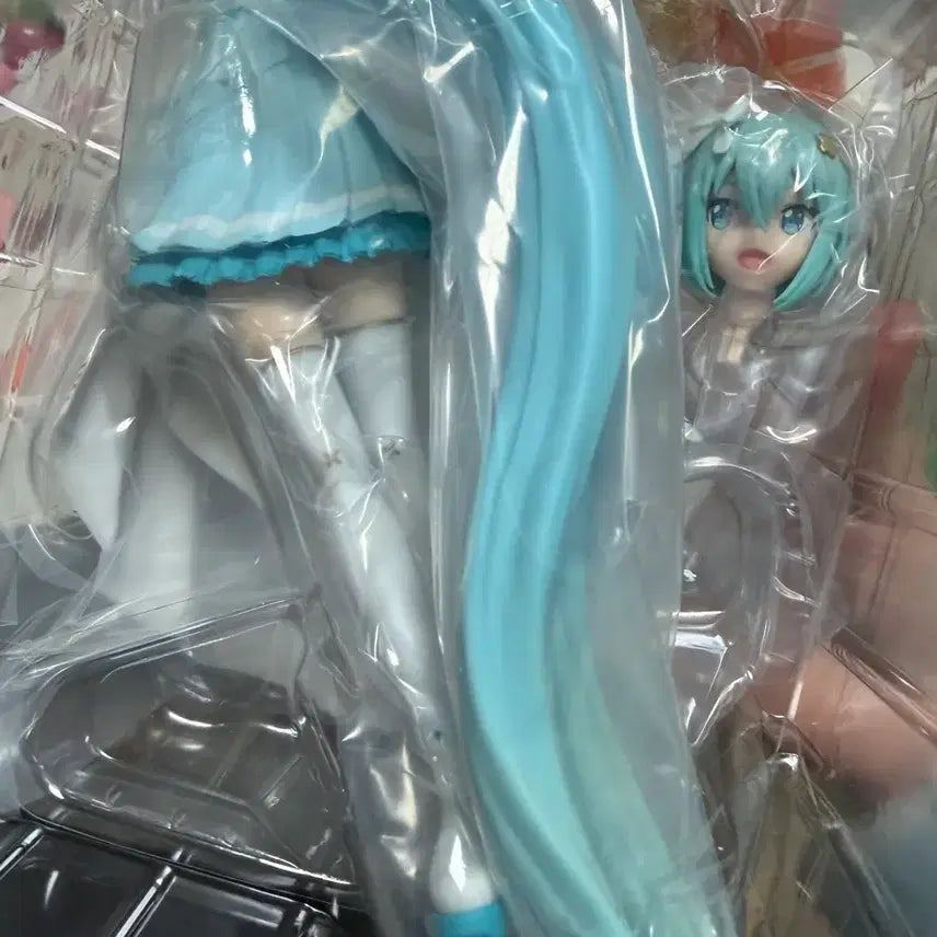 [BUNJANG] Hatsune Miku Figure / 미쿠 피규어
