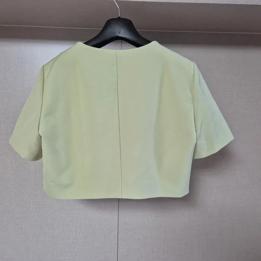 [BUNJANG] Mini Poe Cropped Short Sleeve Jacket / 프리)미니포에 mini poe 크롭 반팔 자켓