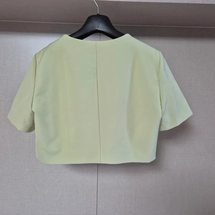 [BUNJANG] Mini Poe Cropped Short Sleeve Jacket / 프리)미니포에 mini poe 크롭 반팔 자켓