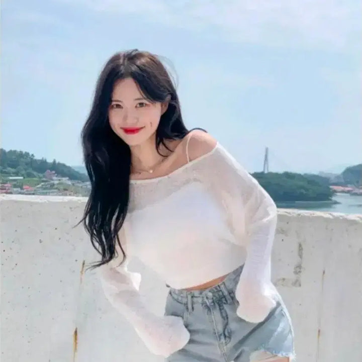 [BUNJANG] Dayrose Chuing V-Neck See-through Knit Top / 데이로제 자체제작 츄잉 브이넥 시스루 그물 니트 여리 에이블리 지그재그