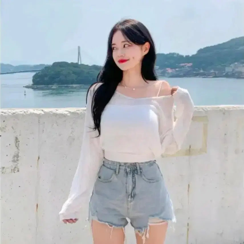 [BUNJANG] Dayrose Chuing V-Neck See-through Knit Top / 데이로제 자체제작 츄잉 브이넥 시스루 그물 니트 여리 에이블리 지그재그