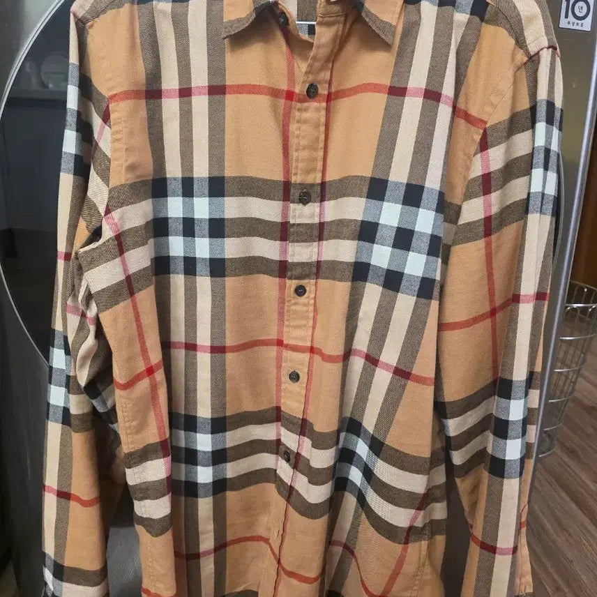 [SOLD OUT] 정품 버버리 체크 셔츠  라지 판매합니다.