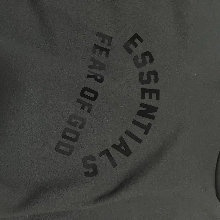 [BUNJANG] Fear of God Essentials Black Hoodie / 피어오브갓 에센셜 블랙 후드티