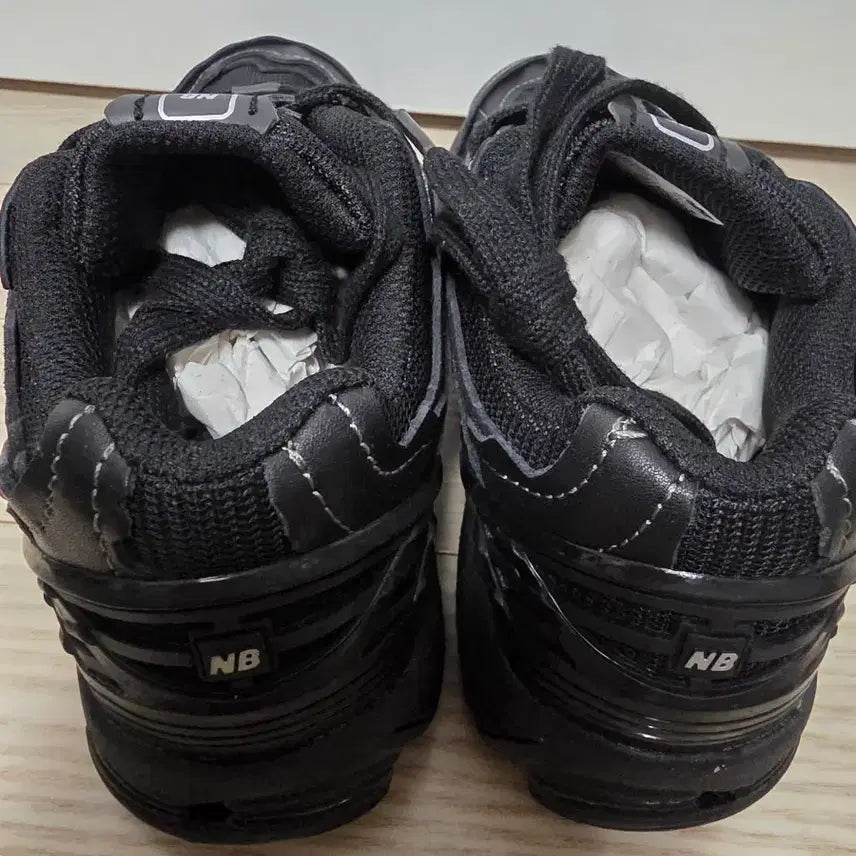 [BUNJANG] New Balance 1906D All Black Sneakers / 뉴발란스 1906D 올블랙 운동화