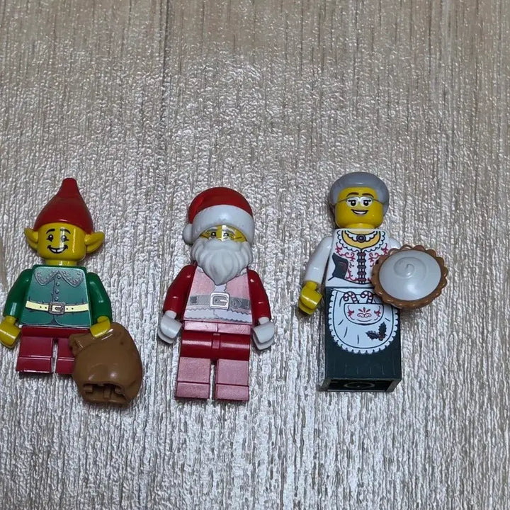 [BUNJANG] LEGO Minifigure Santa Fairy BAM Set / 레고 미니피규어 산타 요정 BAM 세트