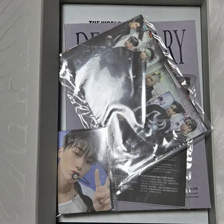 [BUNJANG] ATEEZ The World Playcode / 에이티즈 더월드 플레이코드 the world to the end