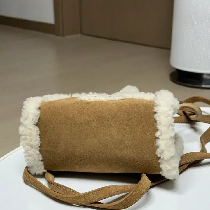 [SOLD OUT] 텔파 어그 토트백 스몰 체스트넛 (정품)