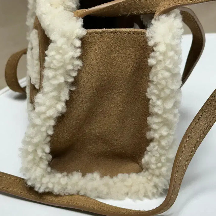 [SOLD OUT] 텔파 어그 토트백 스몰 체스트넛 (정품)