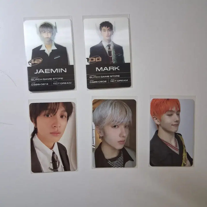 [SOLD OUT] NCT DREAM 앨범 2종+인기포카 5장+(다른 구성품)