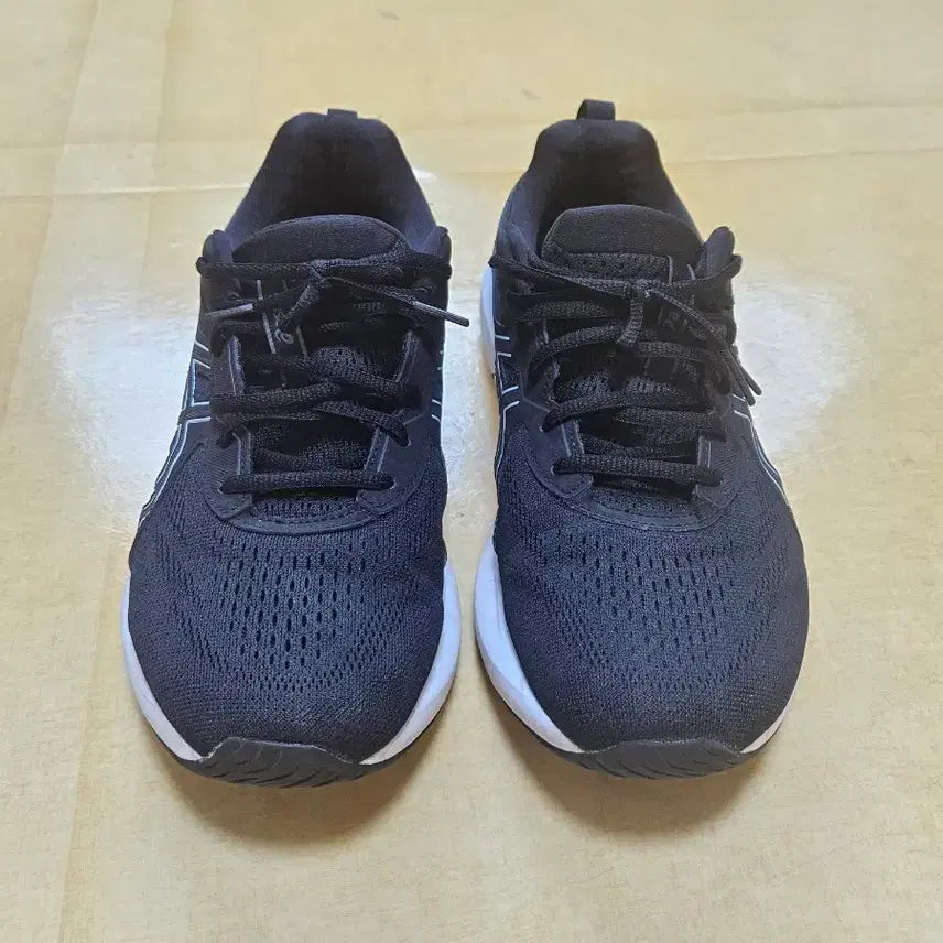 [BUNJANG] Asics Sneakers (Size 280) - Vintage / 아식스 운동화 280사이즈